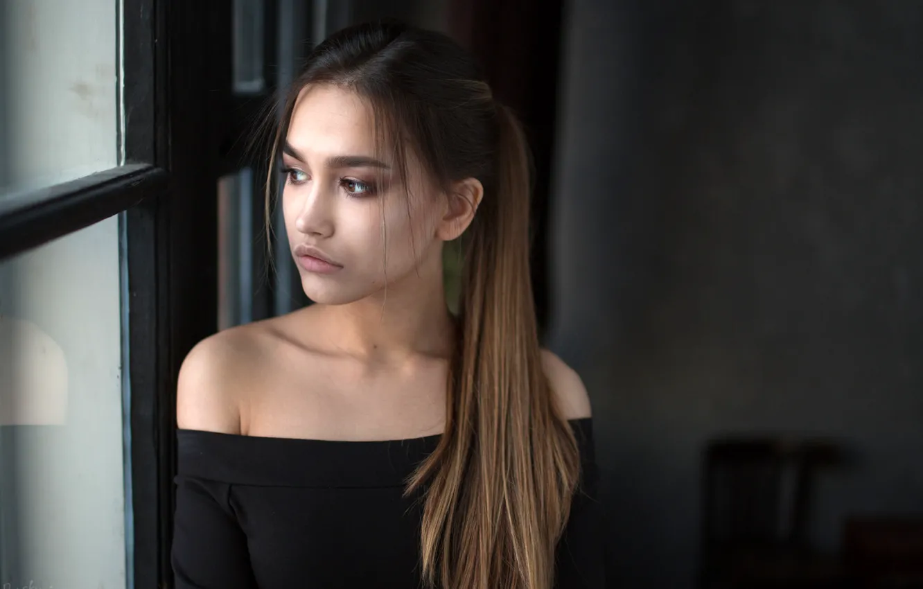 Photo wallpaper portrait, makeup, dress, hairstyle, brown hair, beauty, is, in black