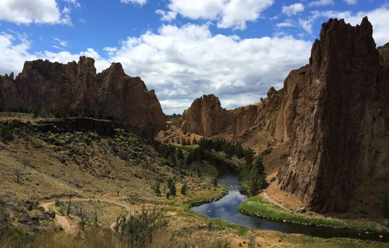 Photo wallpaper the sky, clouds, mountains, river, USA, oregon, smith rock