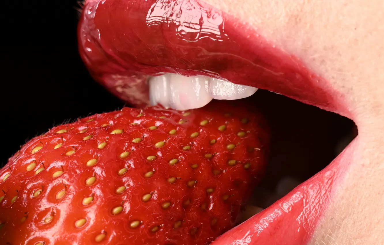 Photo wallpaper strawberry, berry, sponge, teeth