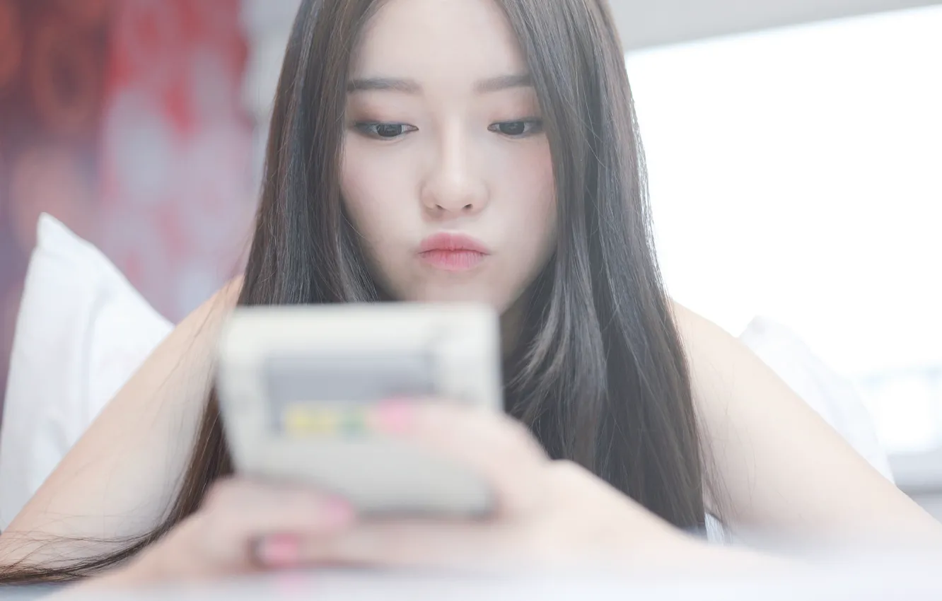 Photo wallpaper girl, face, background, hair, lips, Asian