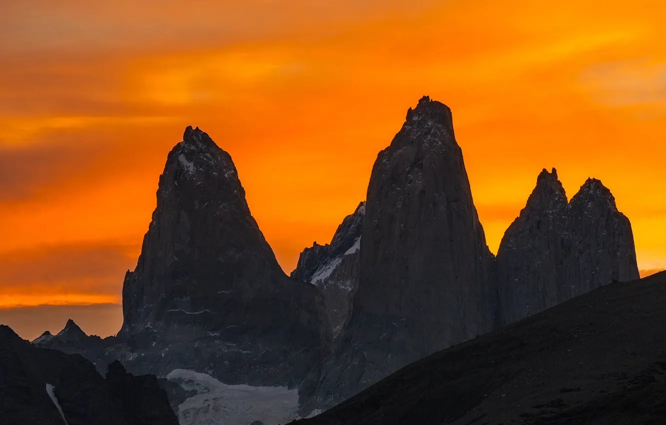 Photo wallpaper the sky, mountains, top, glow, peak, Chile, Magallanes