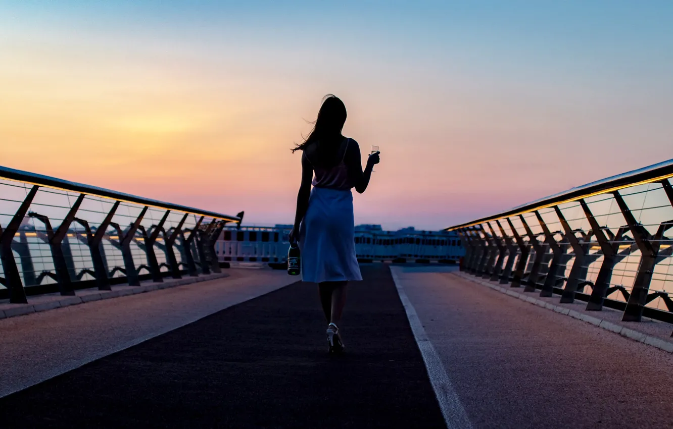Photo wallpaper girl, back, the evening, champagne, Evan Semuta
