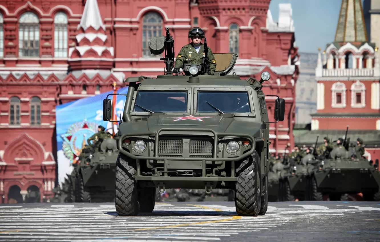 Photo wallpaper tiger, parade, May 9, red square, transport, special, tools, Victory Parade