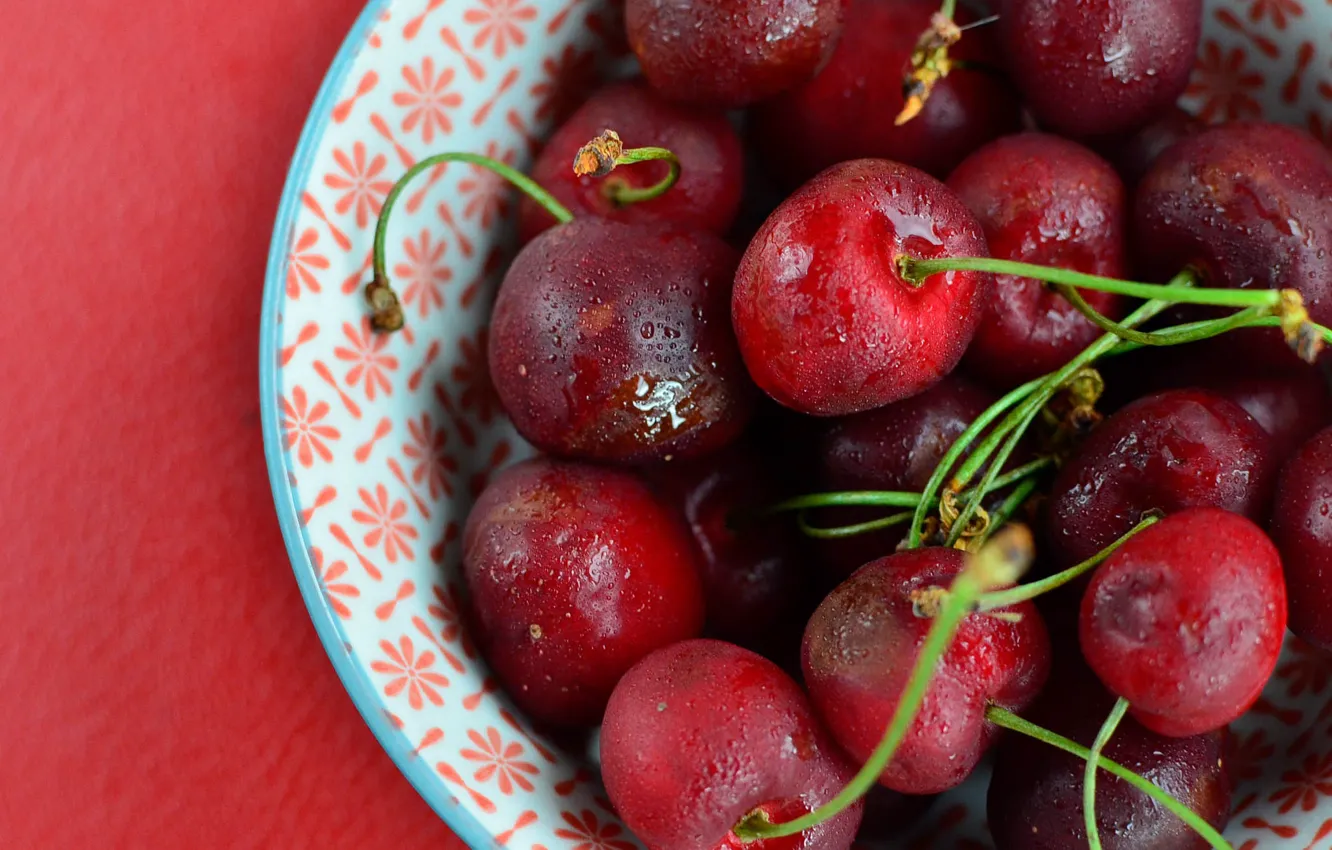 Photo wallpaper macro, cherry, berries
