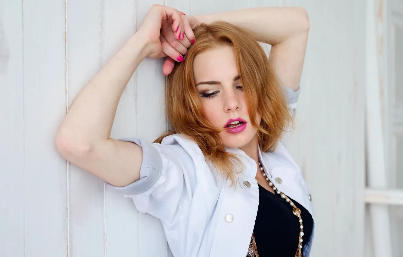 Photo wallpaper girl, freckles, redhead