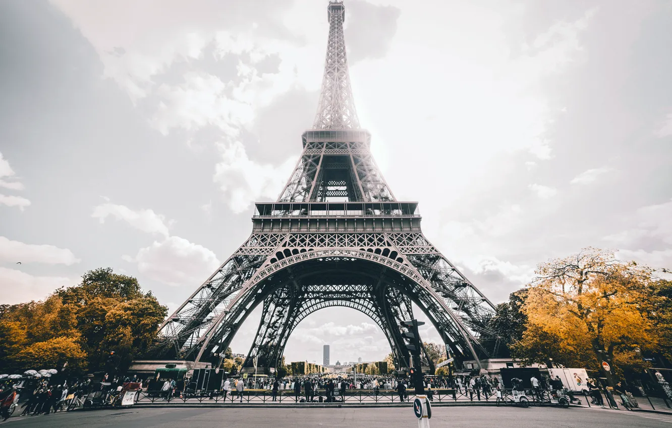Photo wallpaper trees, Paris, people, Eiffel tower, architecture, tourists