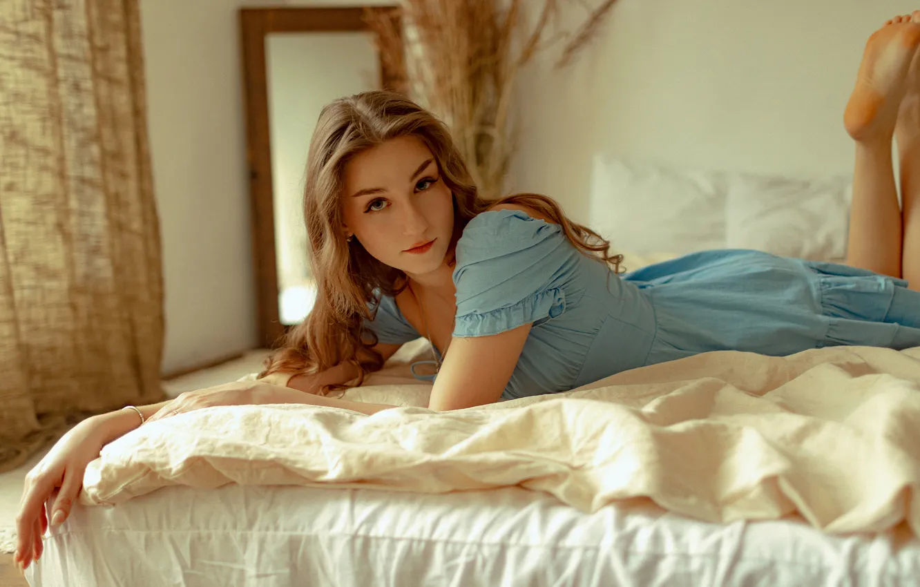 Photo wallpaper look, girl, pose, bed, hands, dress, bed, legs