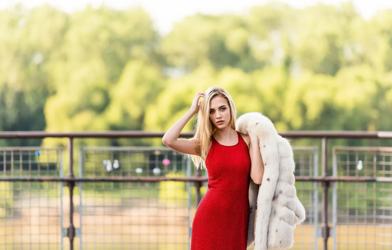 Photo wallpaper look, figure, hairstyle, in red, the sun, the fence, dress, model