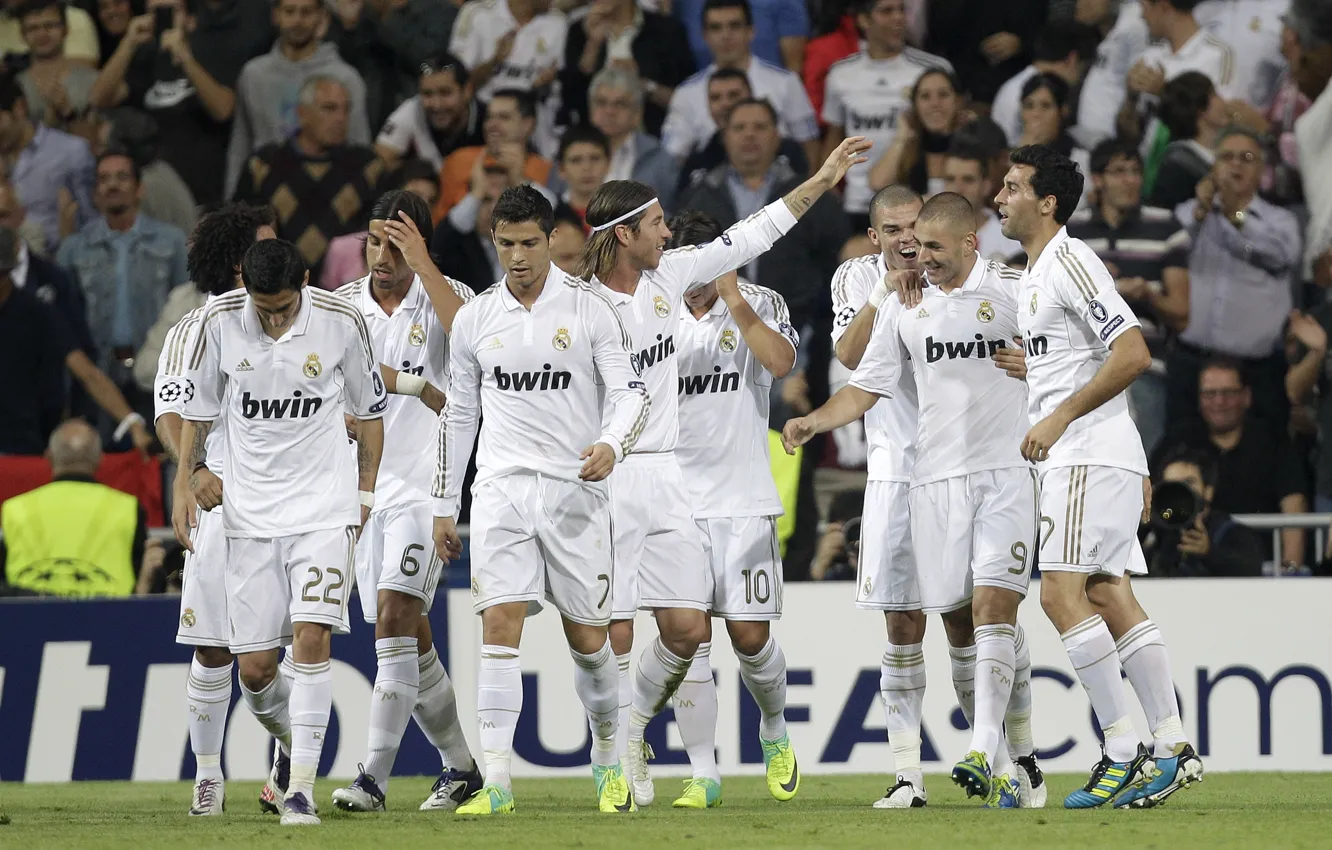 Photo wallpaper football, adidas, real Madrid, nike, Real Madrid, Real, Ronaldo, Pepe