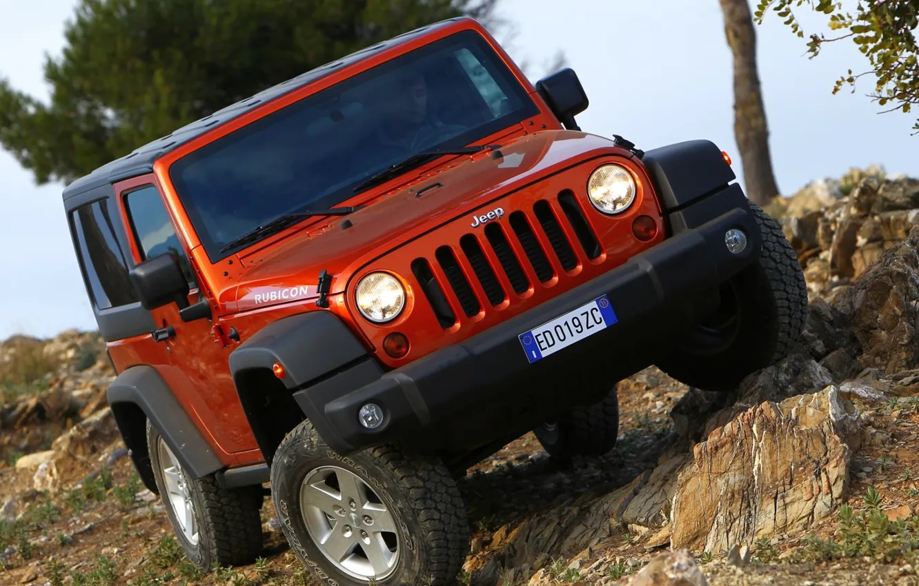 Photo wallpaper trees, red, stones, jeep, SUV, off road, the front, jeep