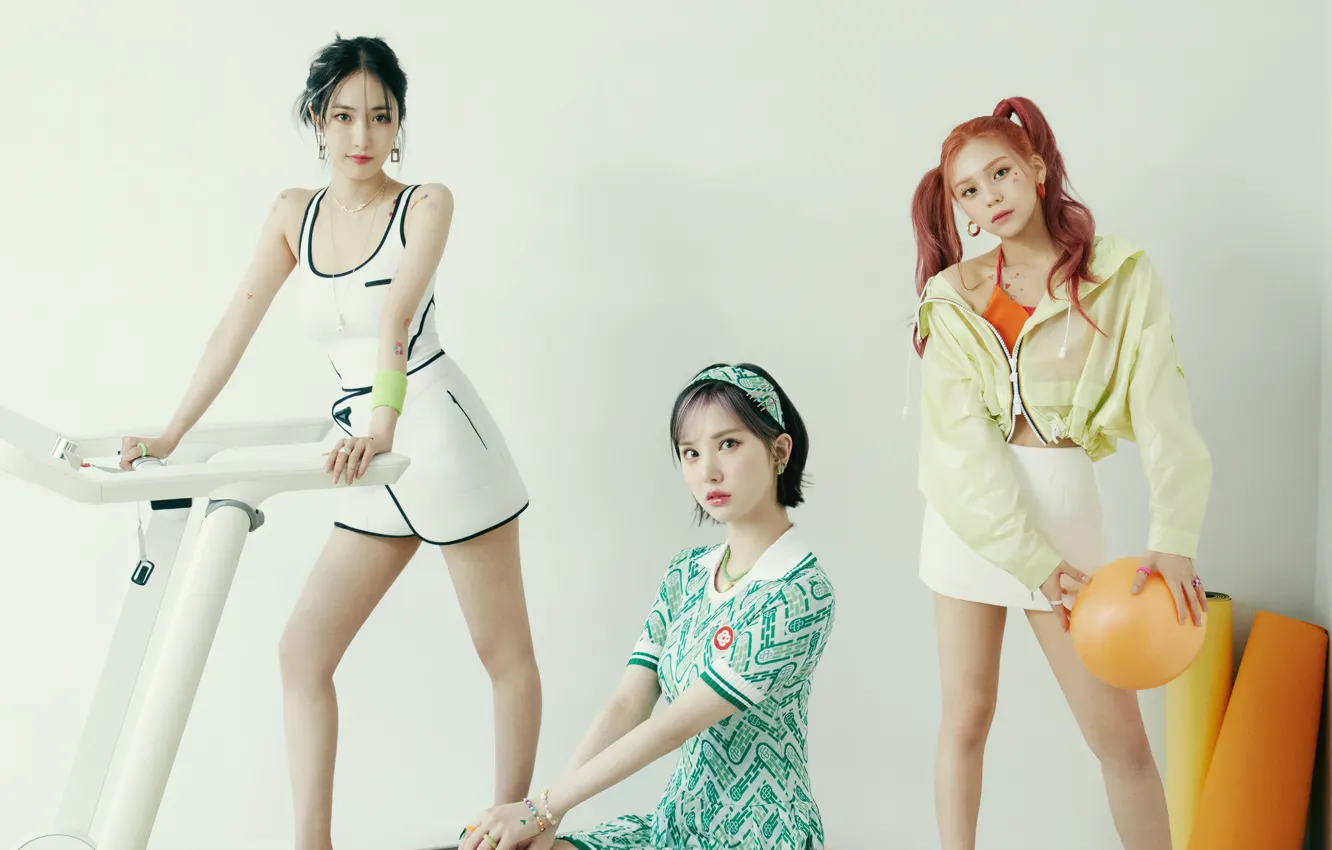 Photo wallpaper Asian girls, asian, beautiful girls, girls pose, south korean girl group, Viviz, VIVId dayZ, BPM …