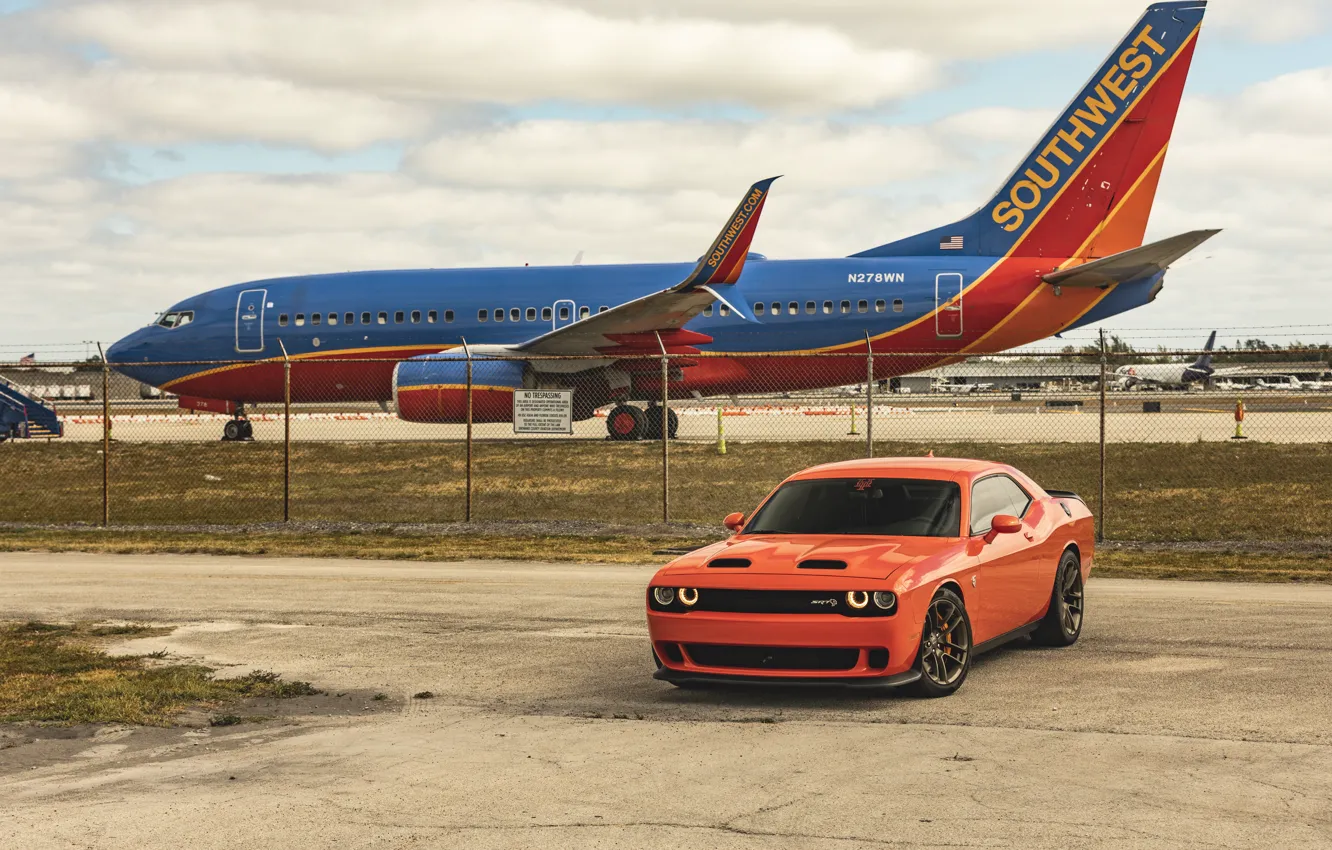 Photo wallpaper Dodge, Challenger, Airplane, SRT Hellcat