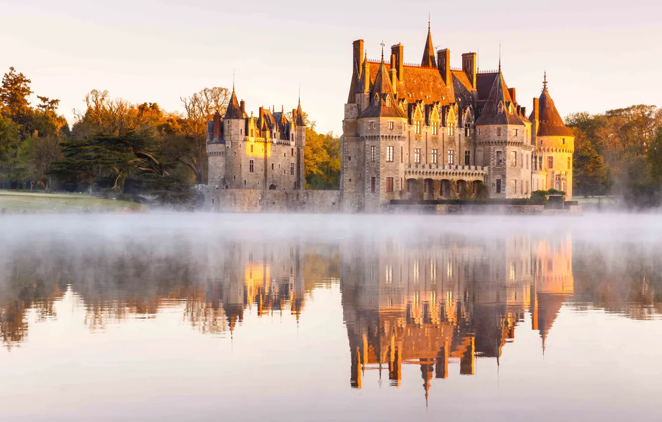 Photo wallpaper lake, reflection, castle, France, Missillac, Château de la Bretesche