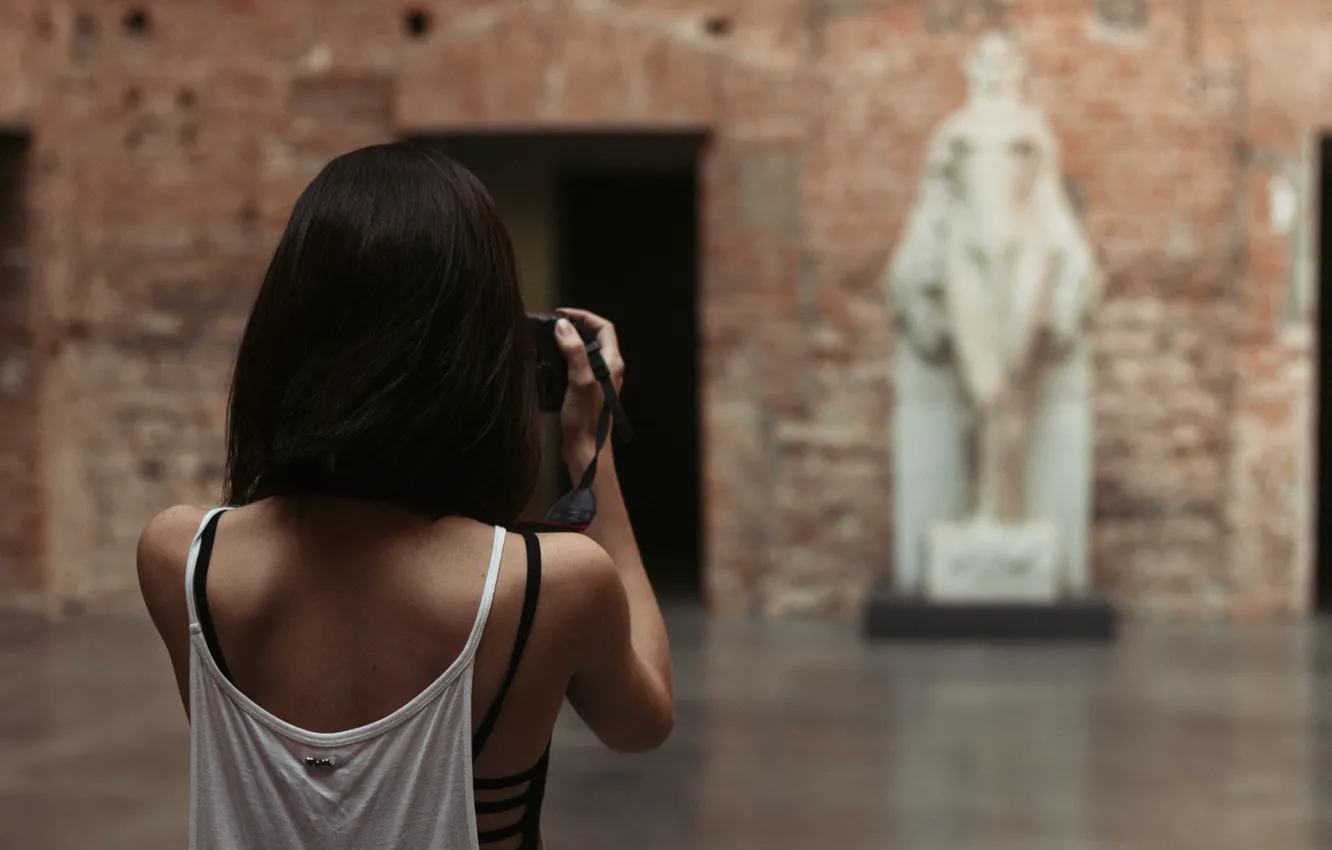 Photo wallpaper girl, haircut, back, Mike, statue, photographs