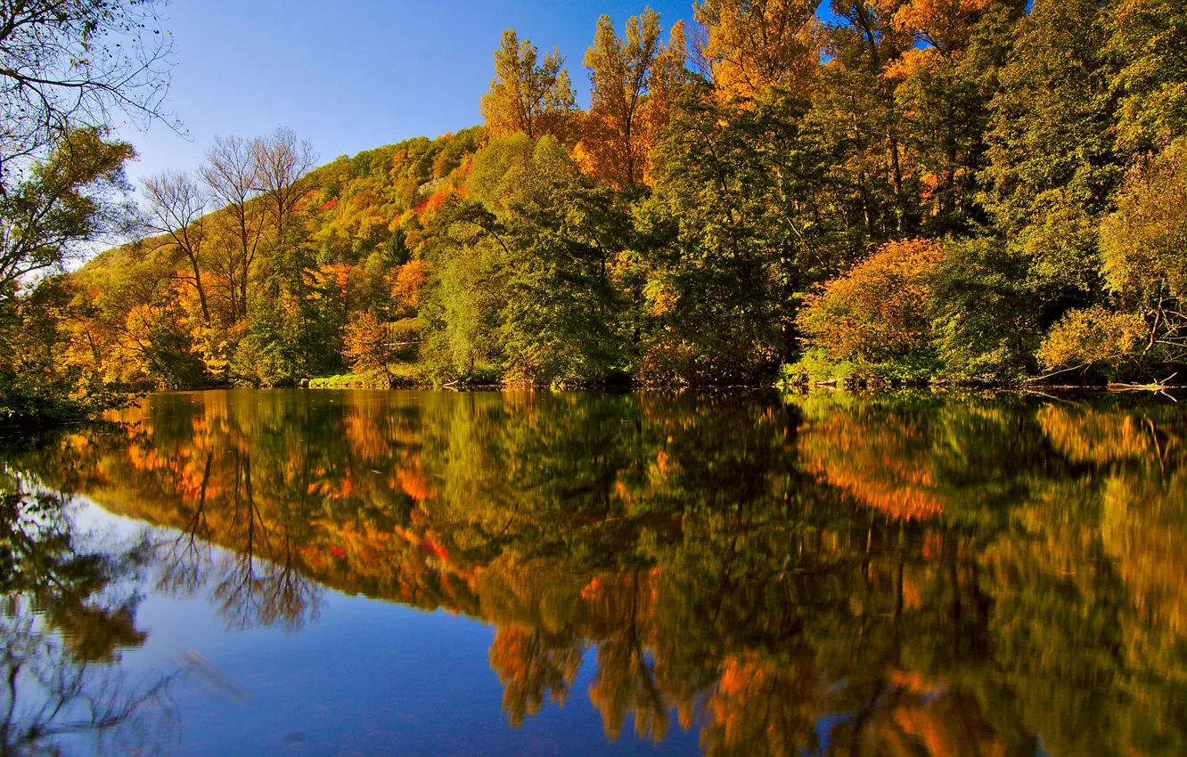 Photo wallpaper autumn, lake, reflection