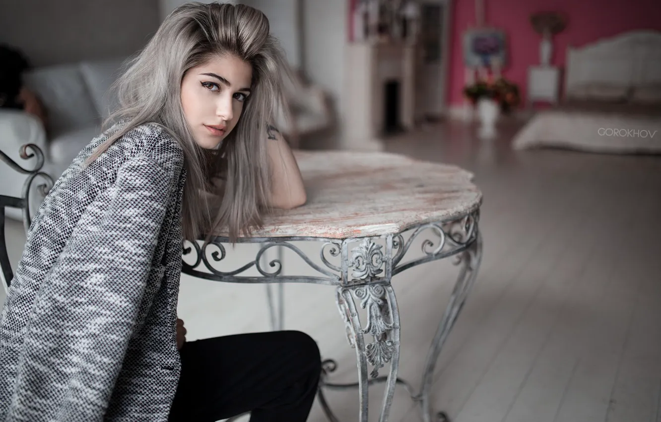 Photo wallpaper look, girl, table, girl, woman, Galina Rover, Galeine Rover