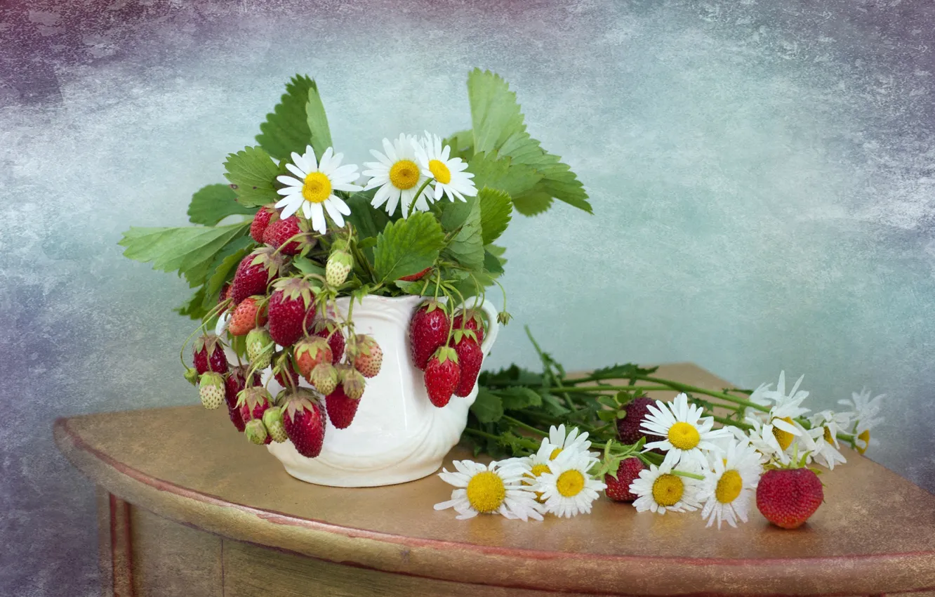 Photo wallpaper summer, flowers, berries, chamomile, strawberry, pitcher