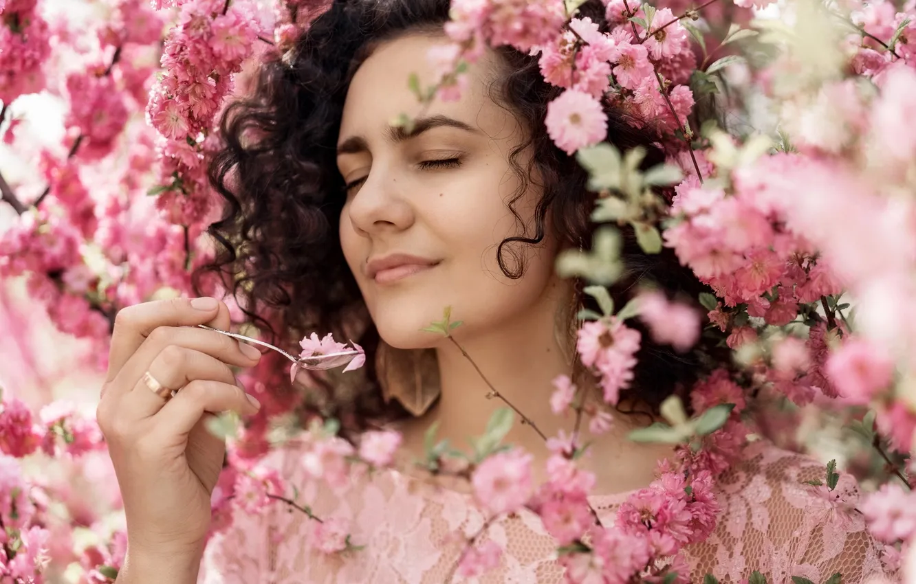 Photo wallpaper girl, flowers, branches, spring, petals, garden, Sakura, brunette