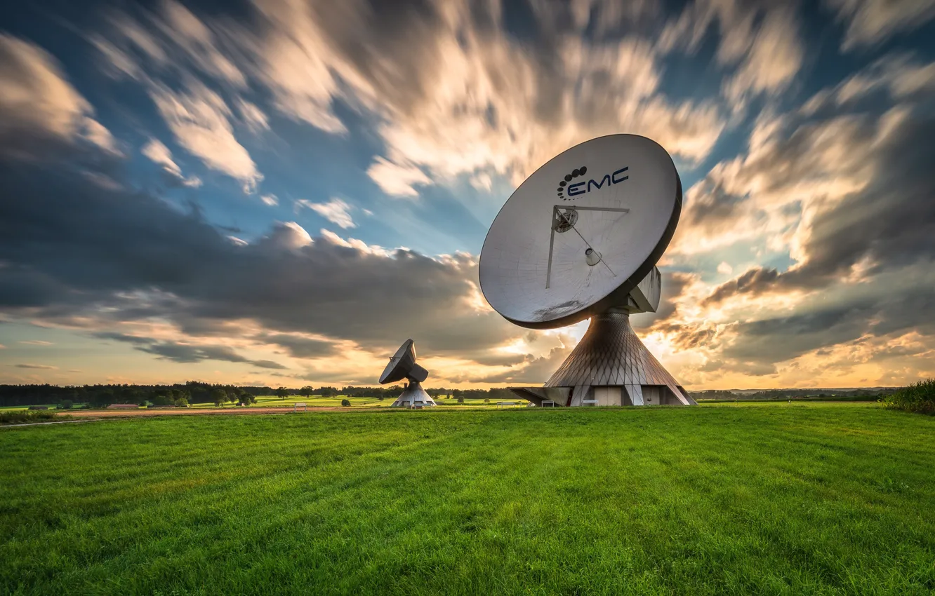 Photo wallpaper field, the sky, antenna
