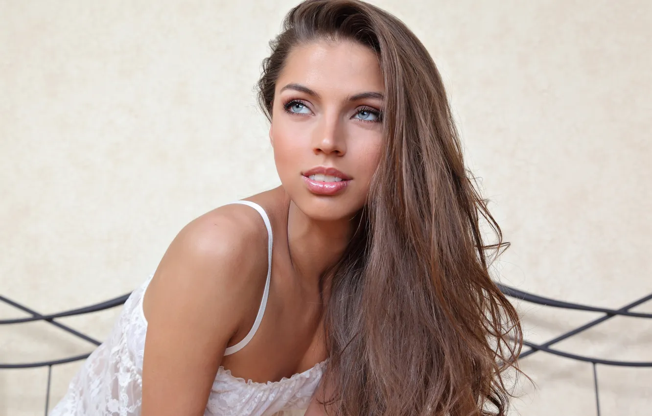 Photo wallpaper model, Valentina Kolesnikova, Miss Maxim 2010, Fergie А