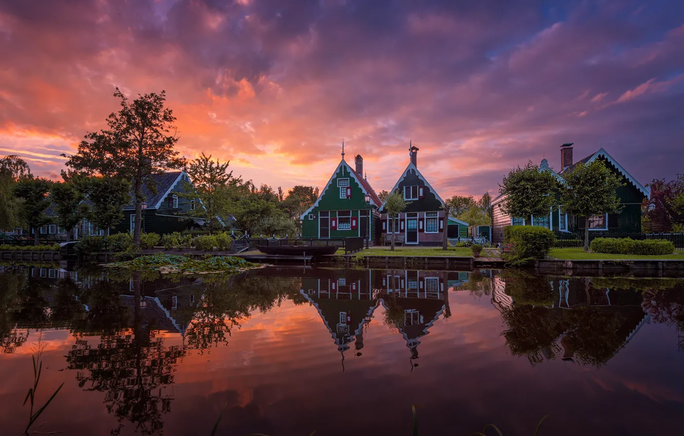 Photo wallpaper the sky, clouds, home, the evening, morning, channel, Netherlands, Holland