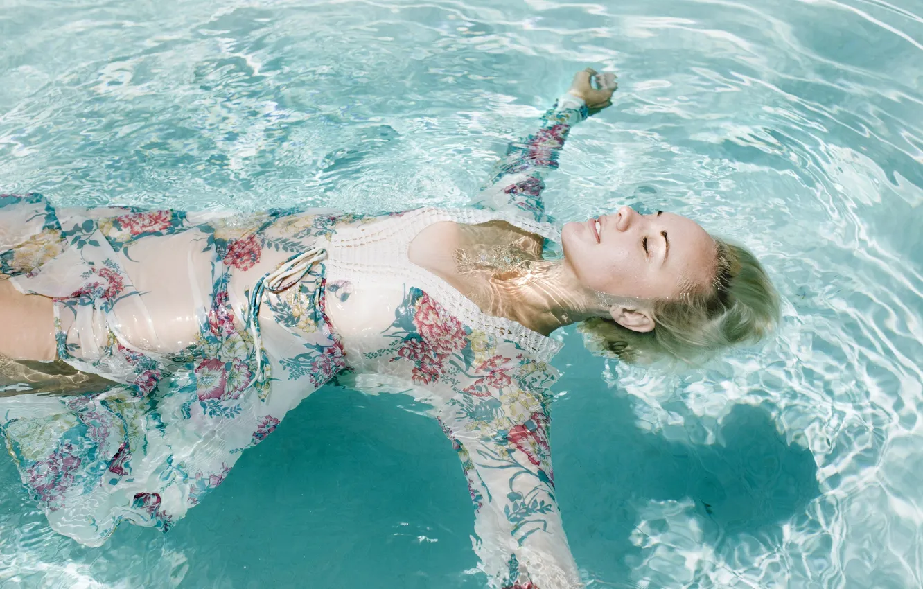 Photo wallpaper water, girl, pool, blonde