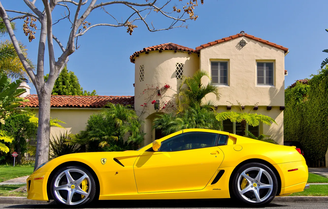 Photo wallpaper House, Ferrari, Sky, 599, Tree, Yellow, Road, SA Aperta