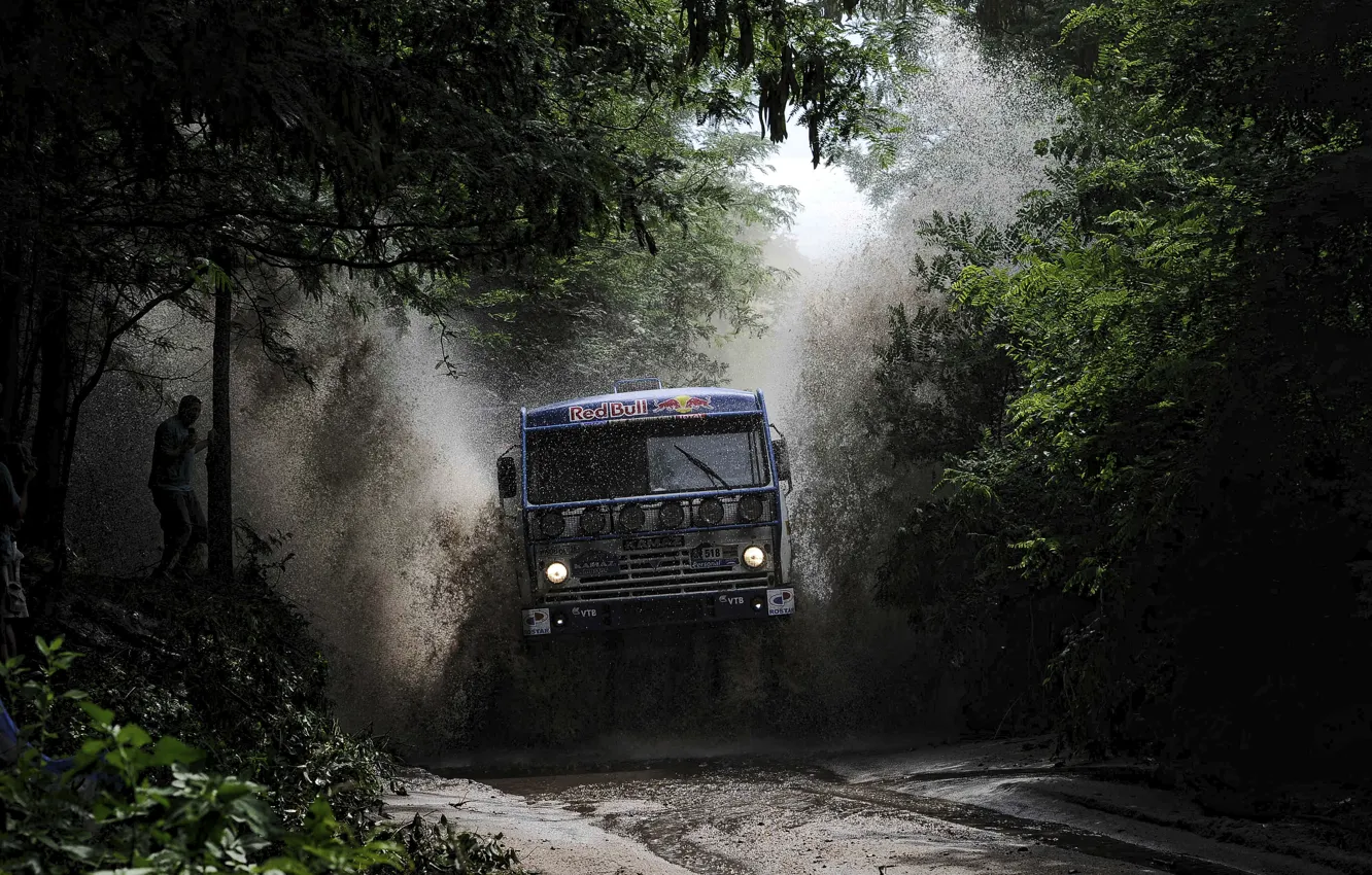 Photo wallpaper greens, water, trees, squirt, puddle, truck, rally, KAMAZ