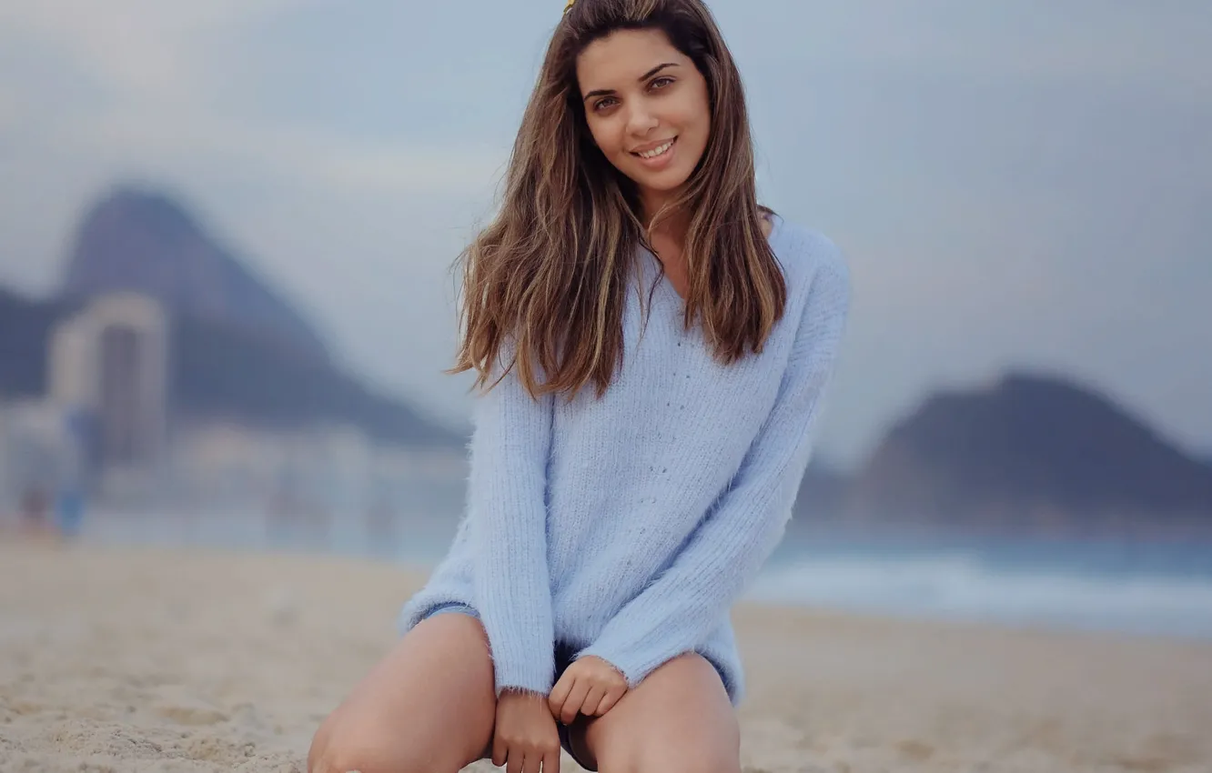 Photo wallpaper sand, girl, smile, brown hair, pullover, Biuti Chile