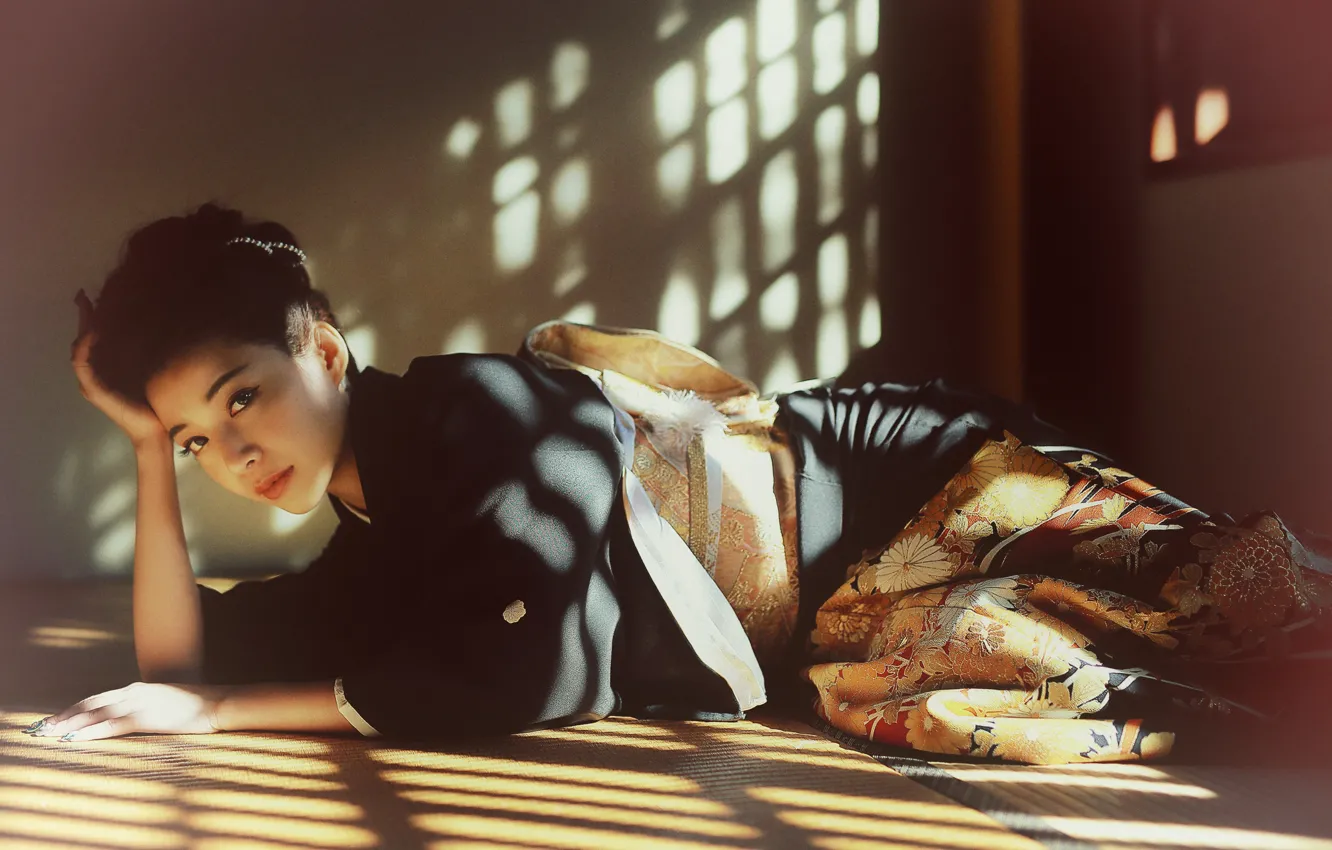 Photo wallpaper look, pose, Japanese, kimono, Asian, on the floor