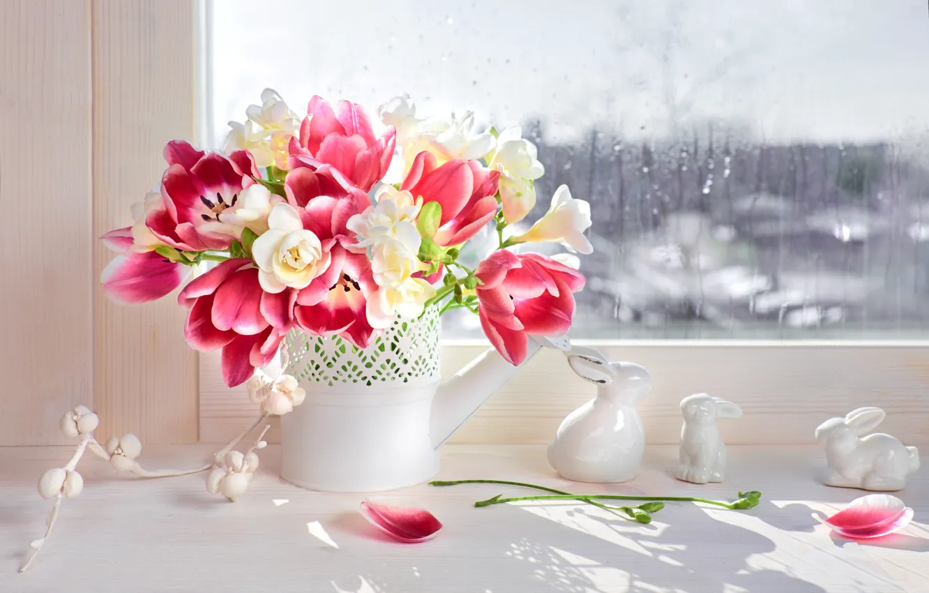 Photo wallpaper bouquet, window, tulips, vase, figures