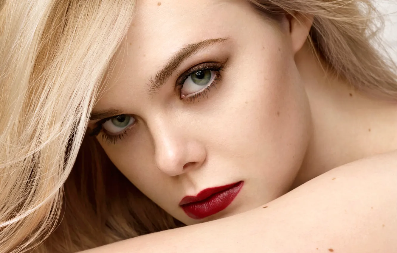 Photo wallpaper Elle Fanning, El Fanning, L'oreal Paris