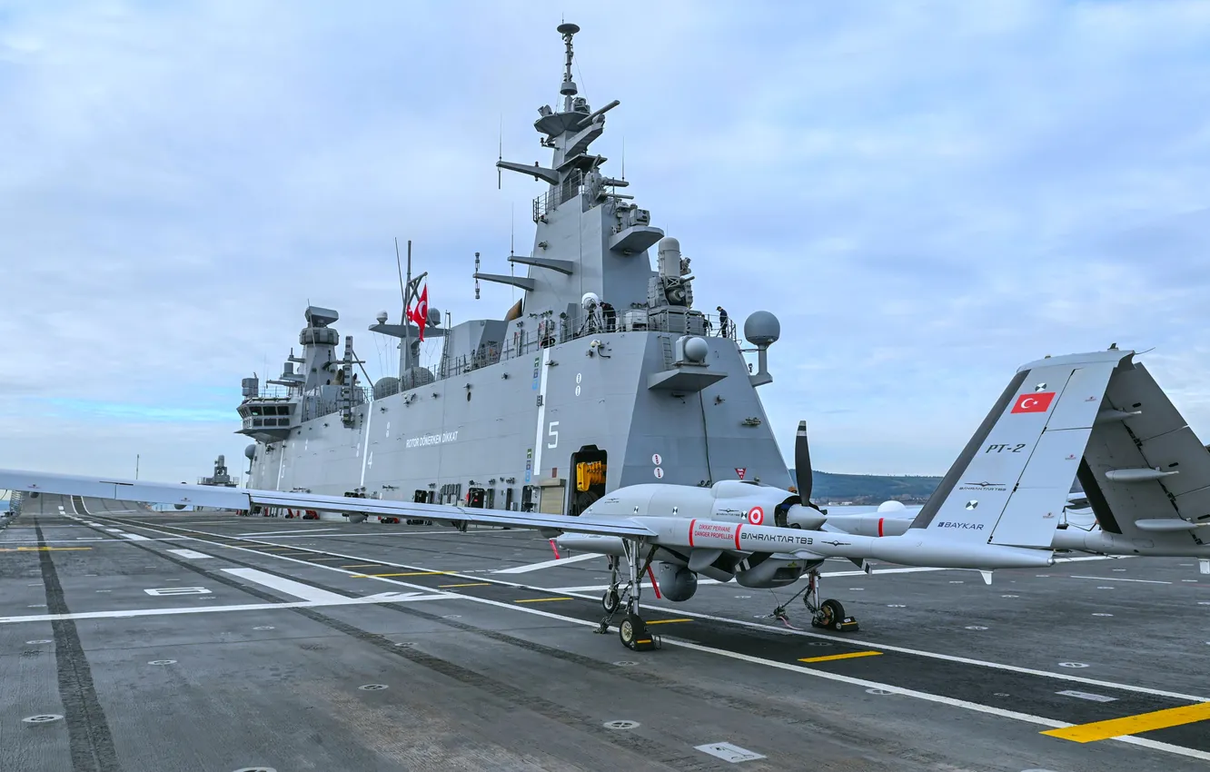 Photo wallpaper amphibious assault ship, Turkish Navy, TCG Anadolu, Bayraktar drone
