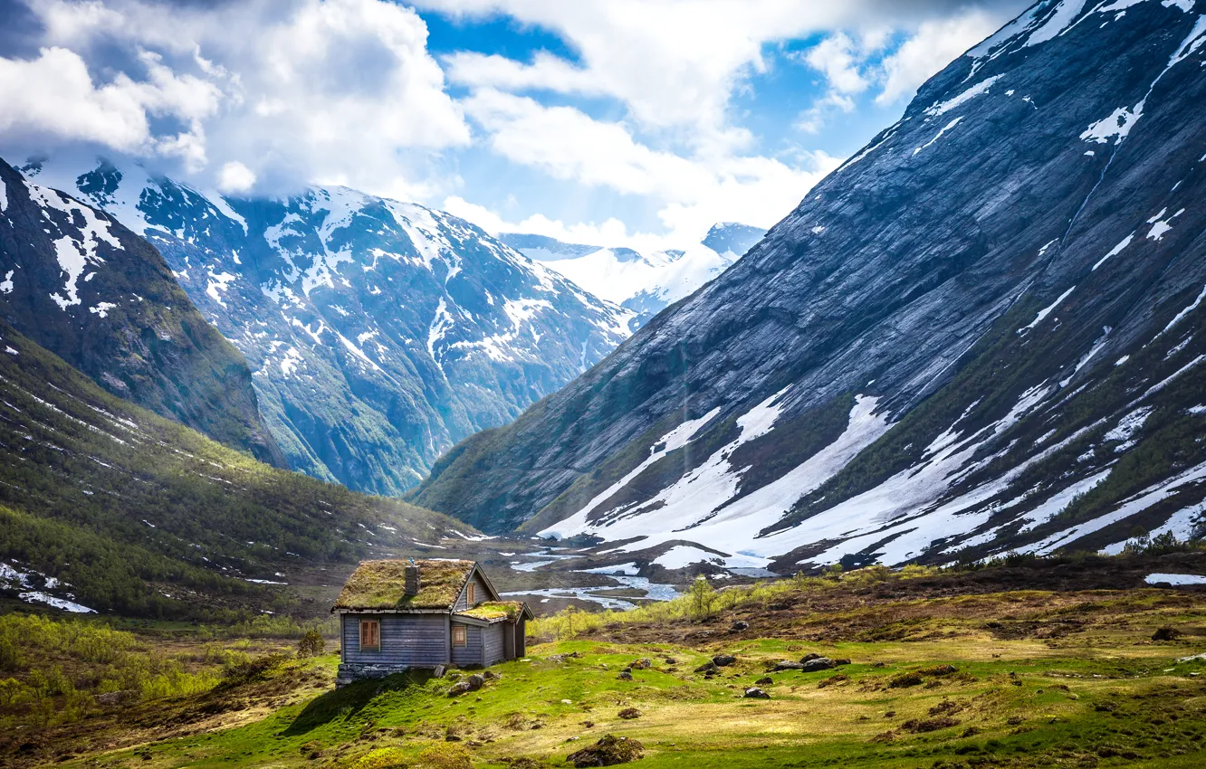 Photo wallpaper snow, mountains, plain, house, Norway