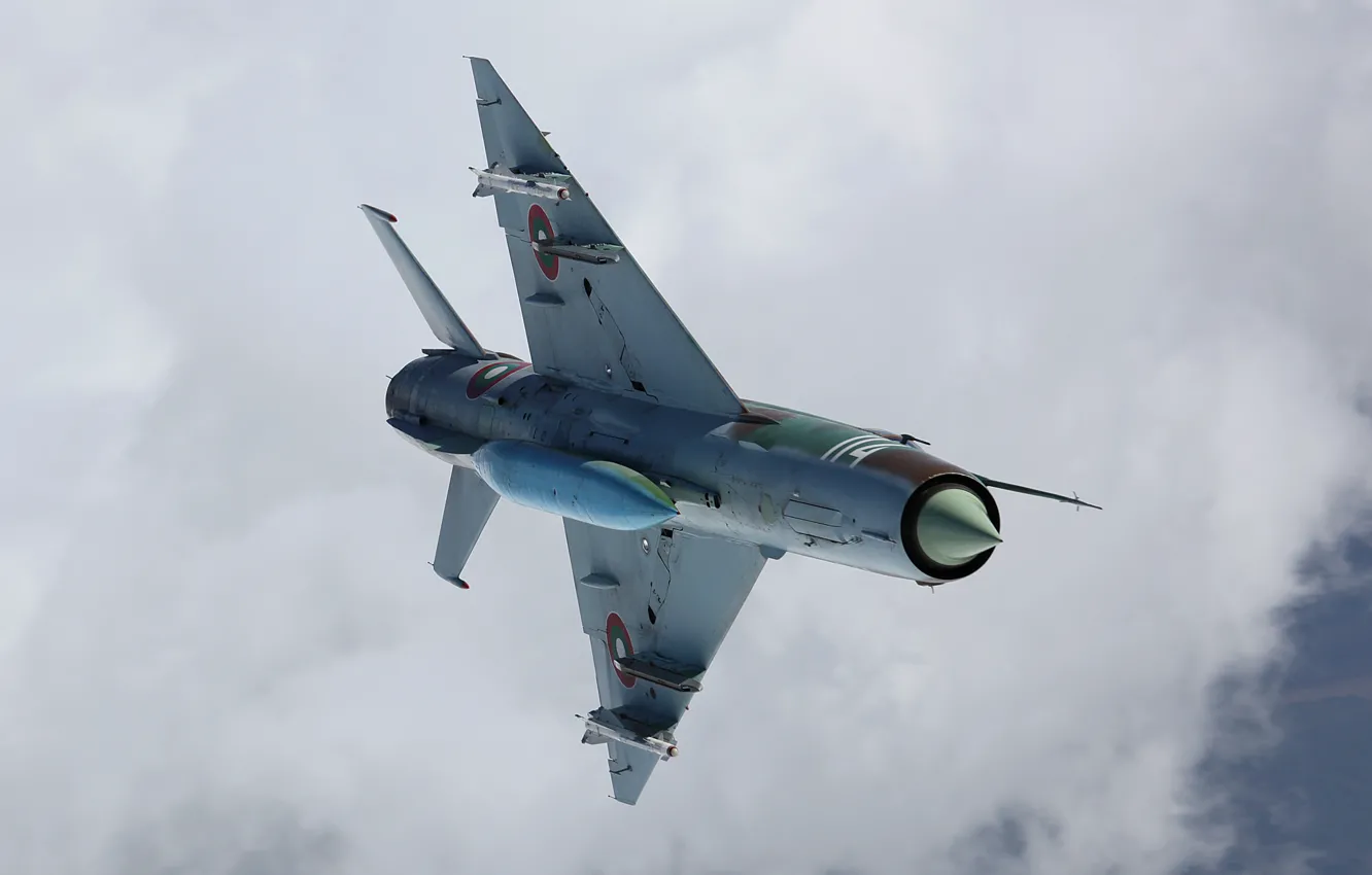 Photo wallpaper clouds, flight, fighter, multipurpose, The MiG-21