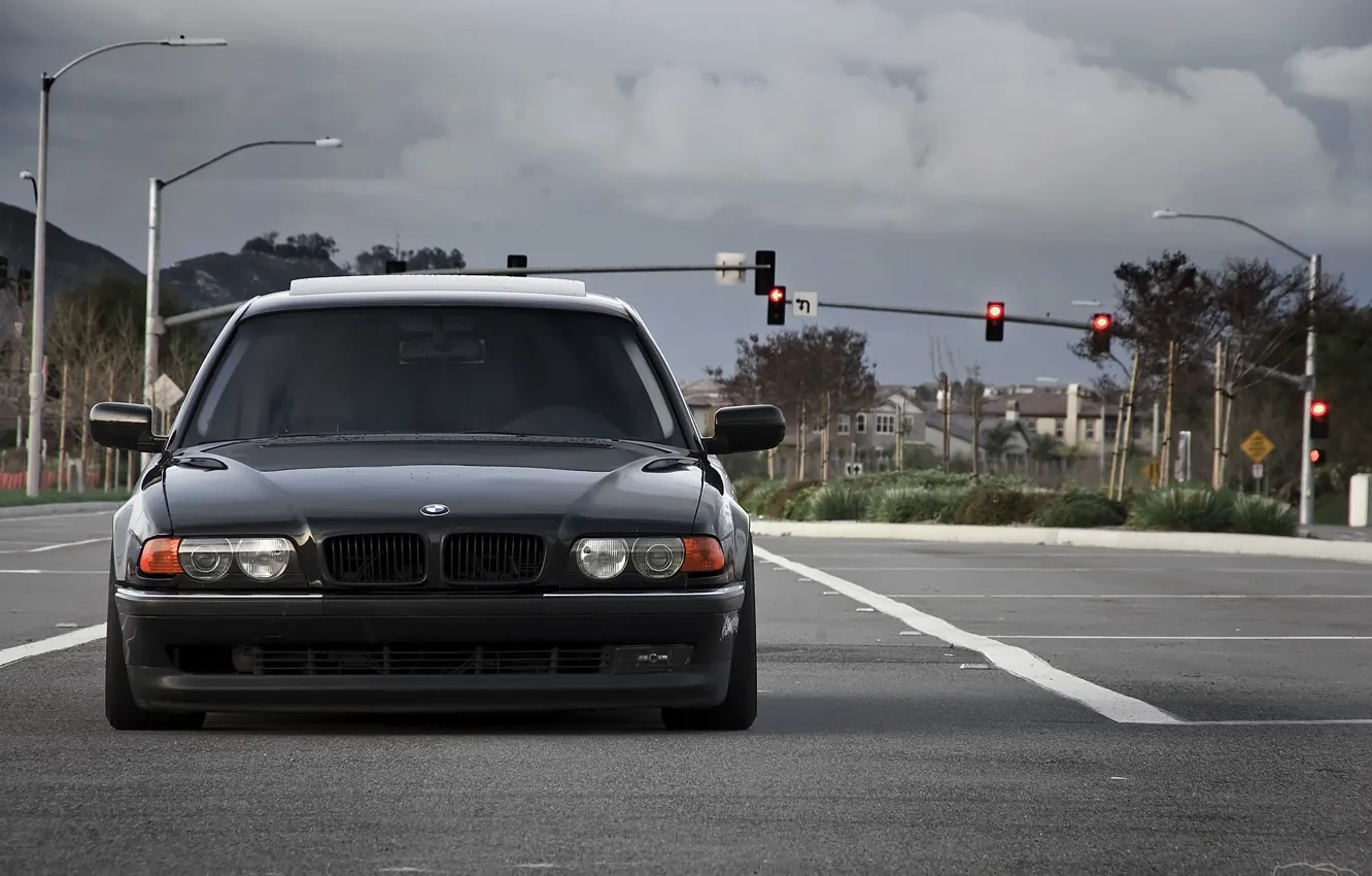 Photo wallpaper road, lights, before, Boomer, seven, e38, bumer, bmw 740