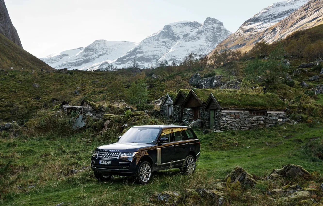 Photo wallpaper mountains, Range Rover