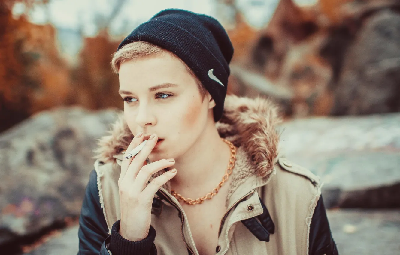 Photo wallpaper girl, photo, model, hat, jacket, blonde, cigarette, smokes
