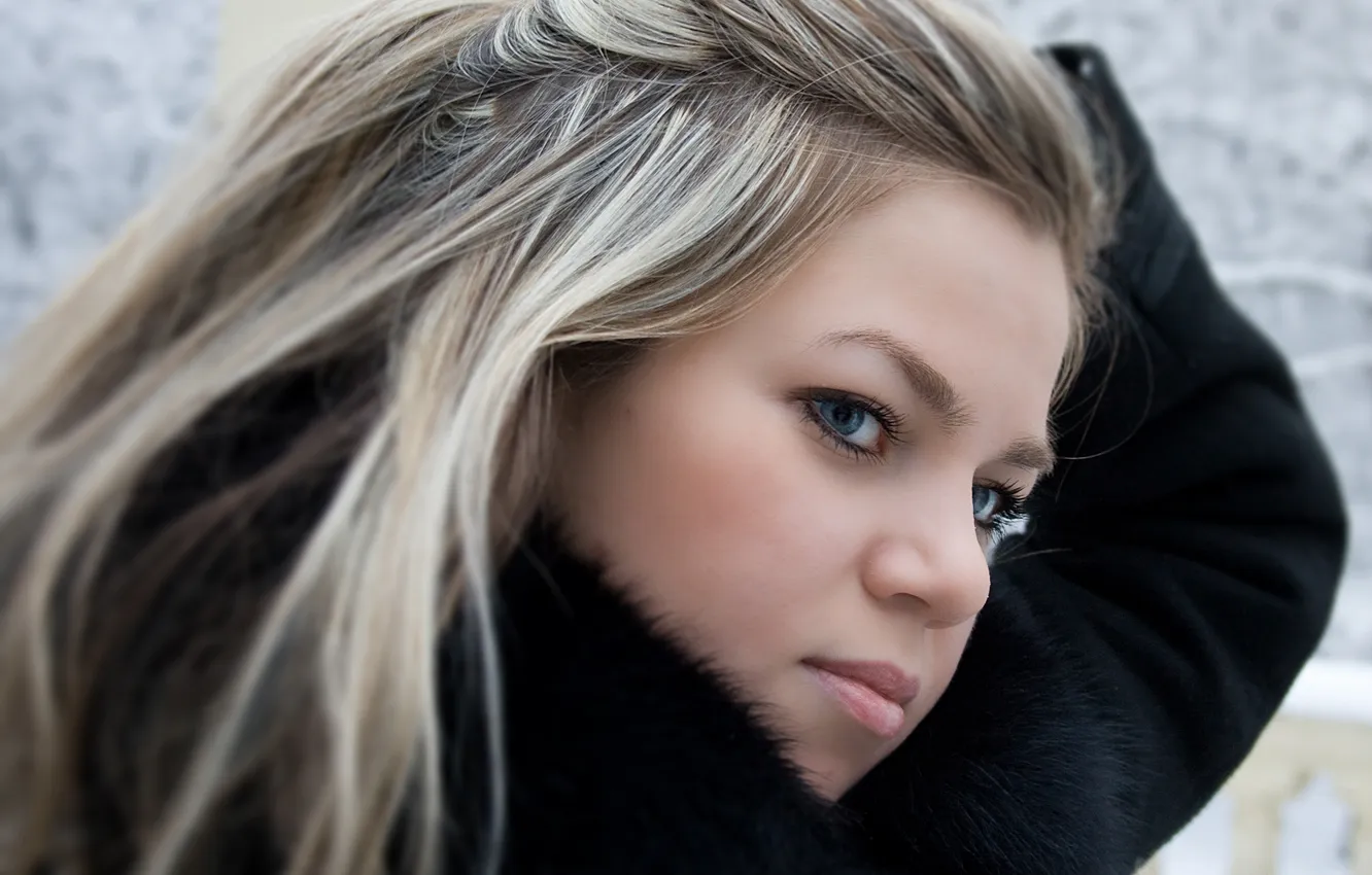 Photo wallpaper winter, girl, thoughts, portrait, blue eyes