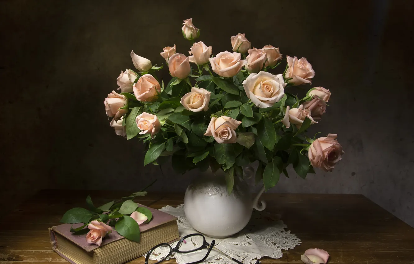 Photo wallpaper style, roses, bouquet, glasses, book, Tatiana Fedenkova