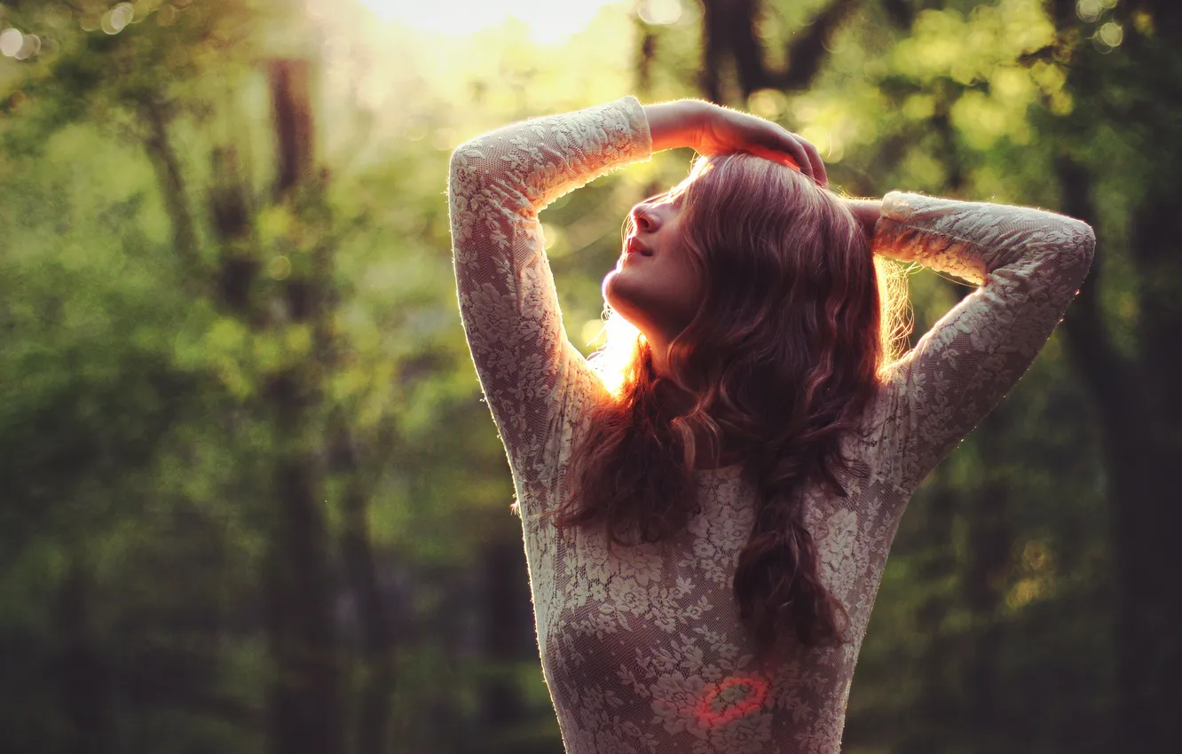 Photo wallpaper girl, pose, hair, curls