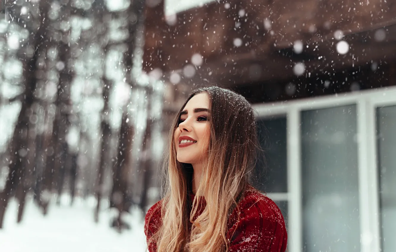 Photo wallpaper winter, girl, snow, smile, Sasha Rusko, Elena Maleeva