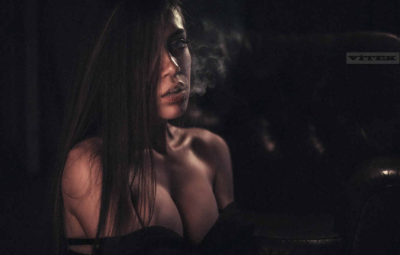 Photo wallpaper chest, girl, smoke, linen, interior, Vitek Petras