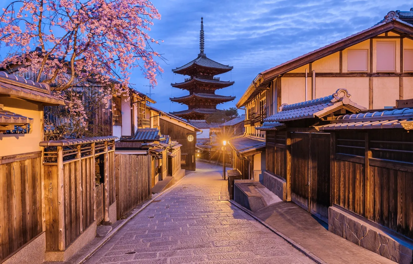 Photo wallpaper castle, street, the evening, Japan, track, lantern, Kyoto