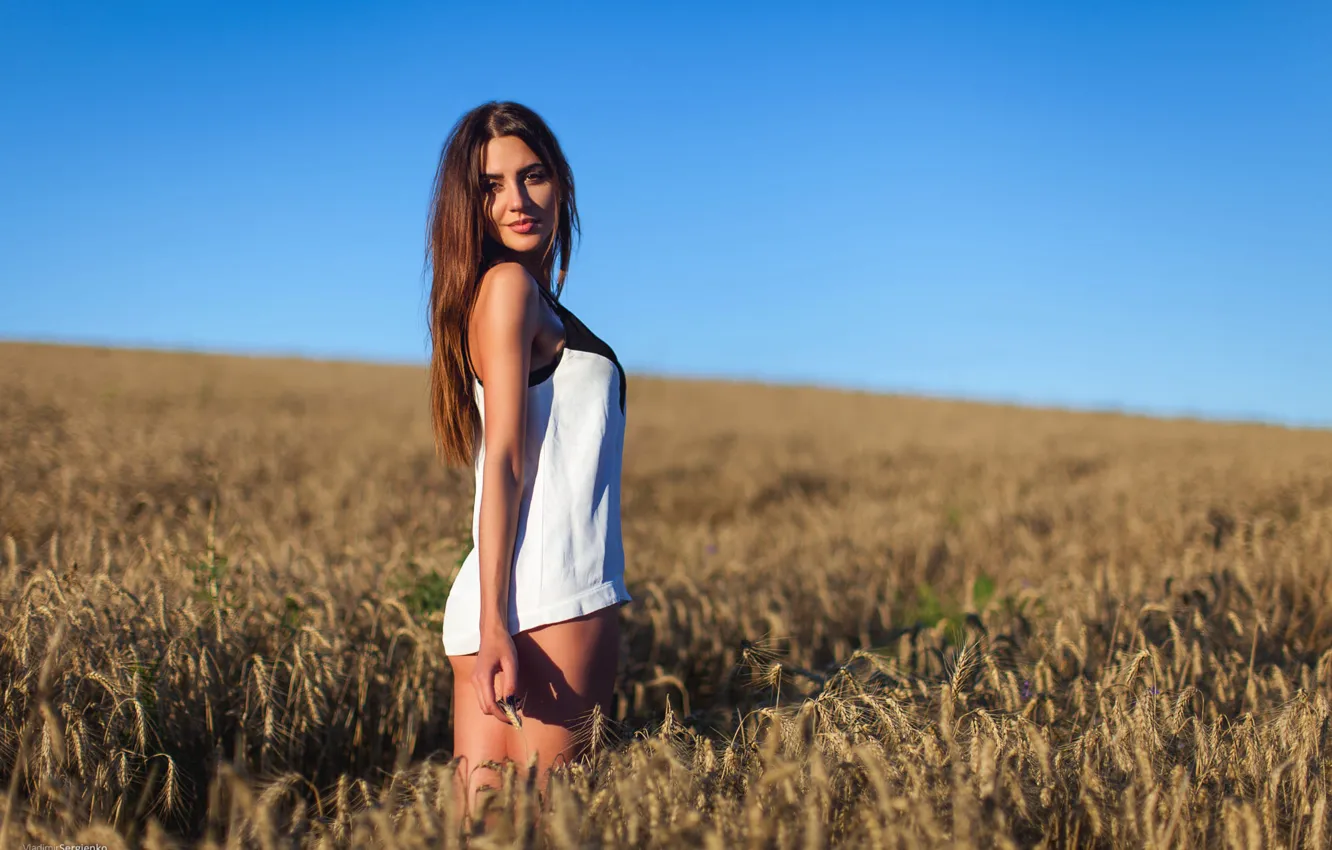Photo wallpaper wheat, field, the sky, girl, nature, model, figure, legs