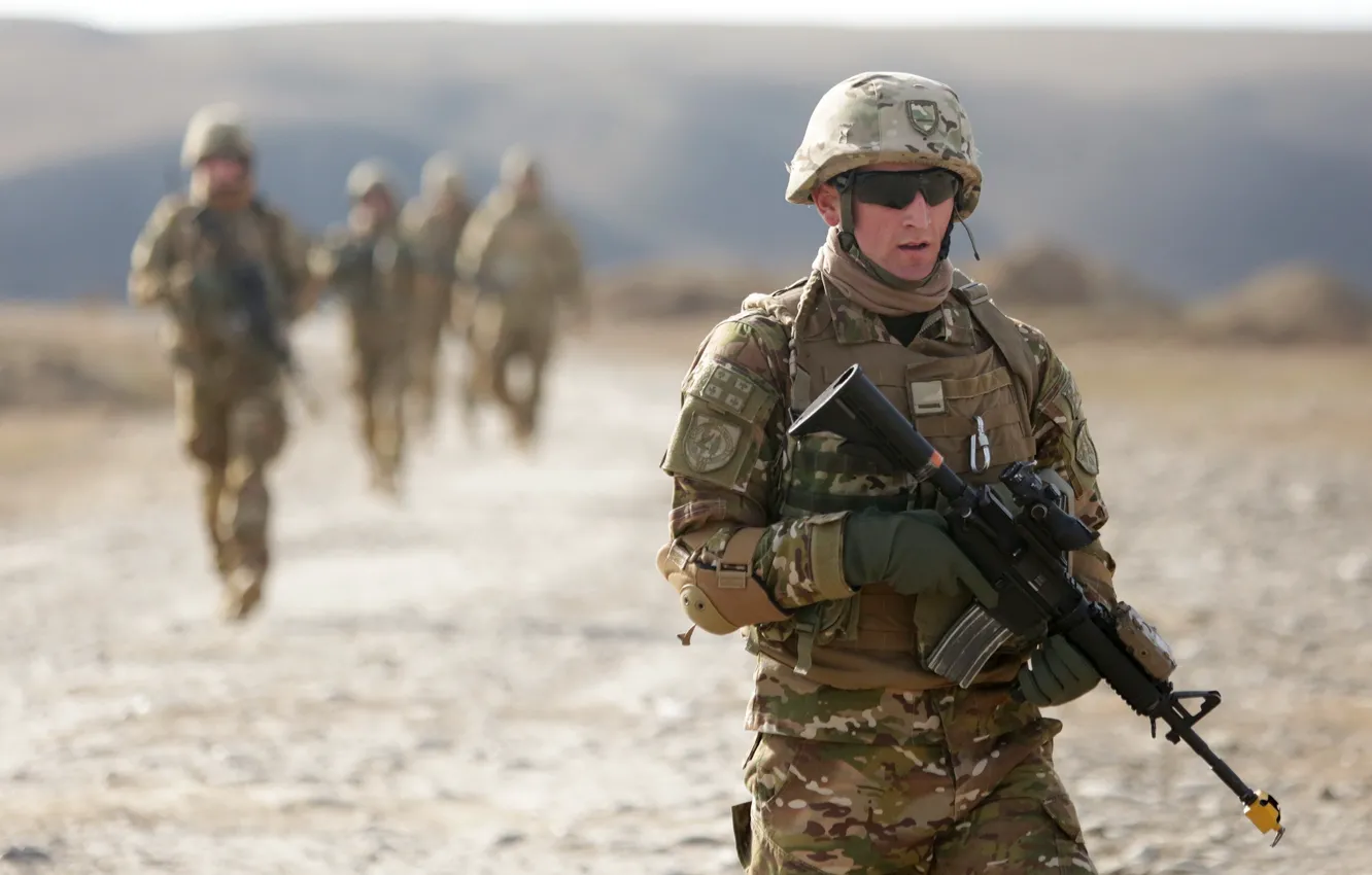 Photo wallpaper weapons, army, soldiers