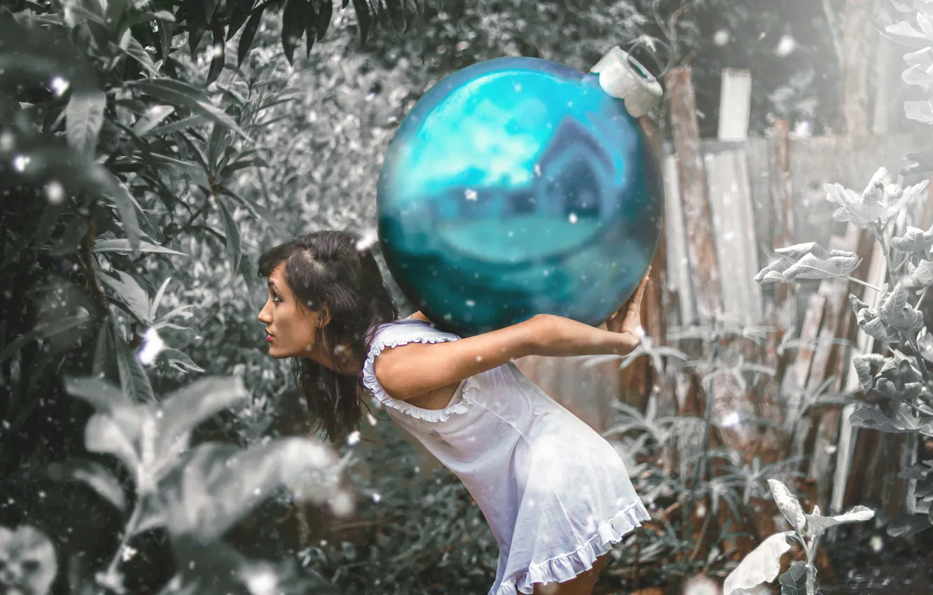 Photo wallpaper girl, pose, toy