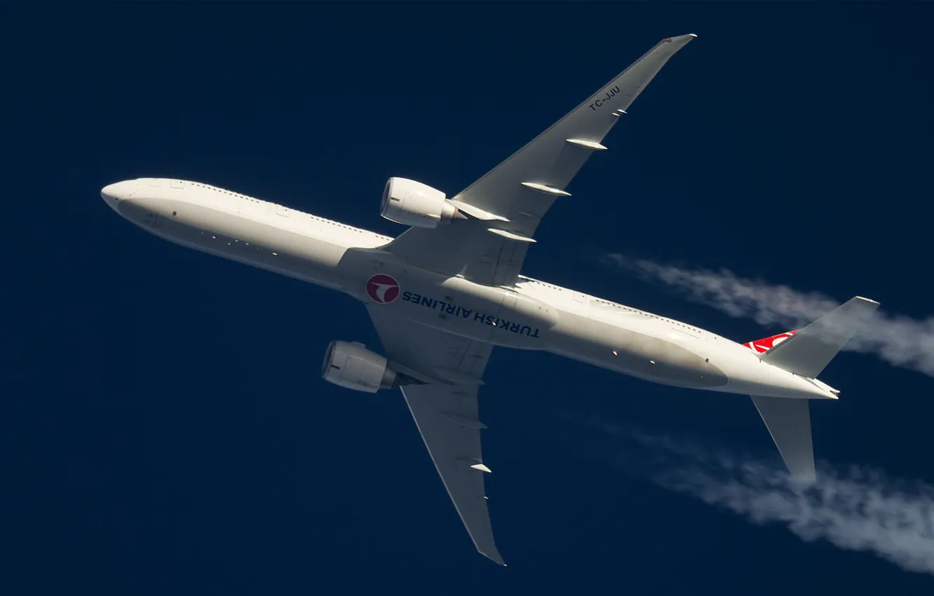 Photo wallpaper The plane, Boeing 777, In flight, Contrail, Turkish airlines