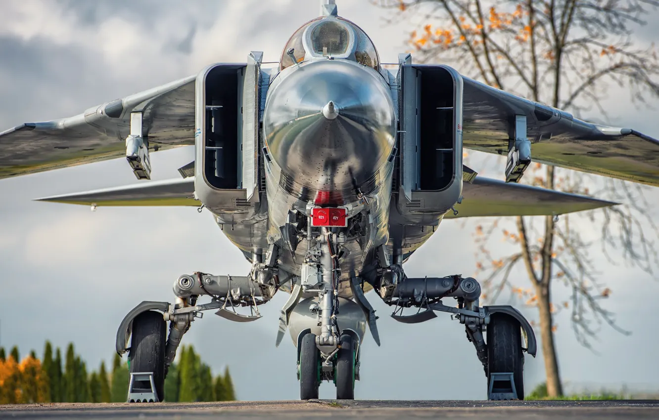 Photo wallpaper multi-role fighter, OKB Mikoyan and Gurevich, The MiG-23, Chassis, Polish air force, HESJA Air-Art Photography