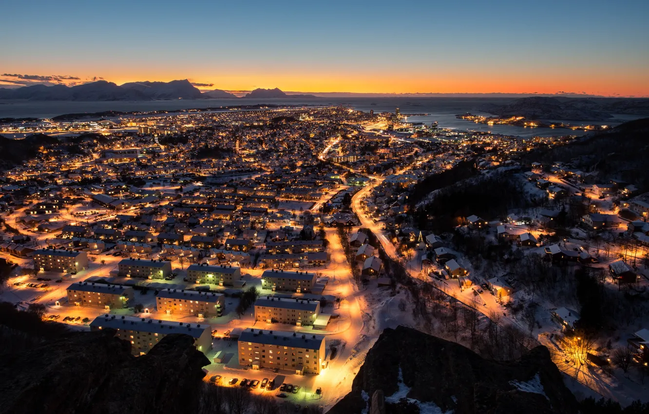 Photo wallpaper night, the city, lights, building, home, Norway, Bude